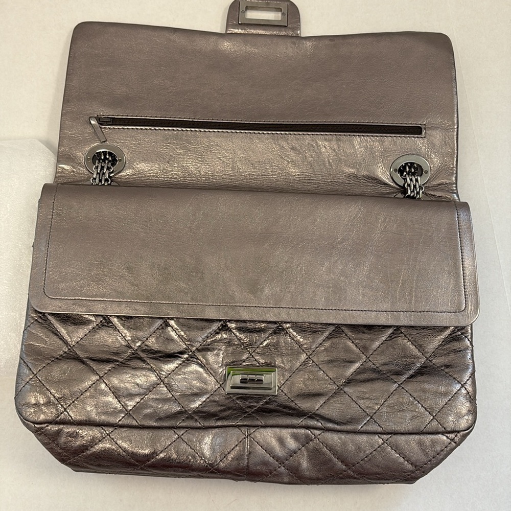 Chanel Metallic 2.55 Maxi Reissue Chain Shoulder Bag - Picture 7 of 7